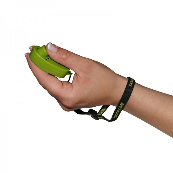 Working-dog Buttonclicker 1 Working-dog Buttonclicker